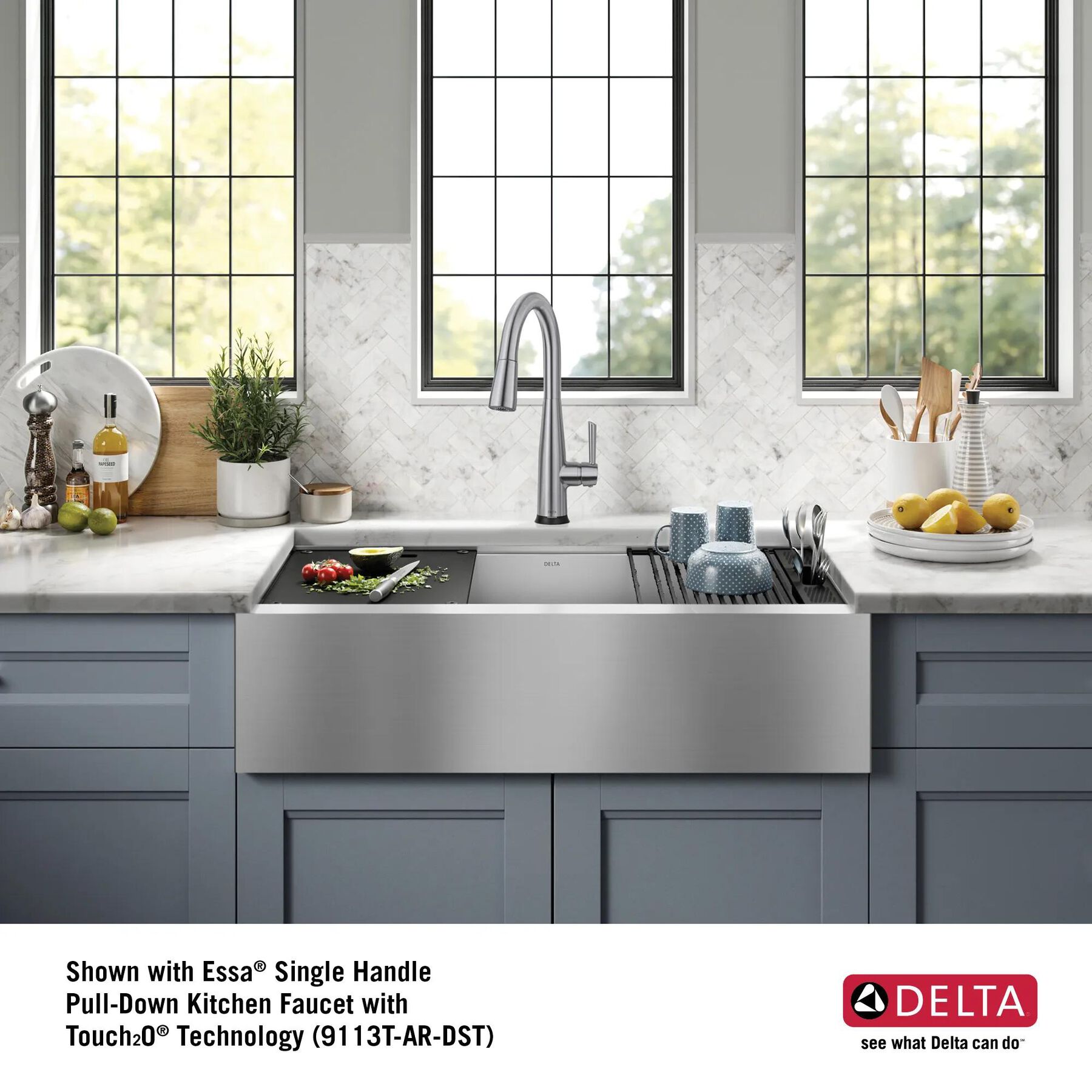 36&rdquo; Workstation Undermount&nbsp;Single Bowl&nbsp;16 Gauge Stainless Steel&nbsp;Farmhouse Apron Front Kitchen Sink&nbsp;with&nbsp;WorkFlow&trade; Ledge and Accessories